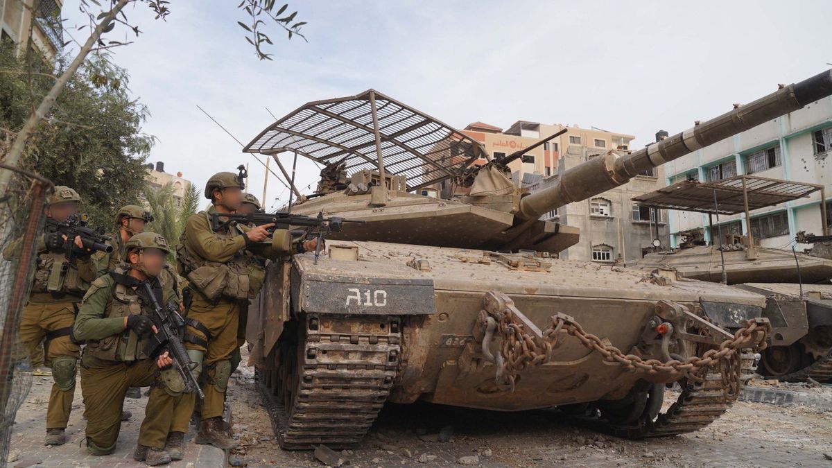 Izrael podle USA zvažuje pozemní operaci na jihu Libanonu